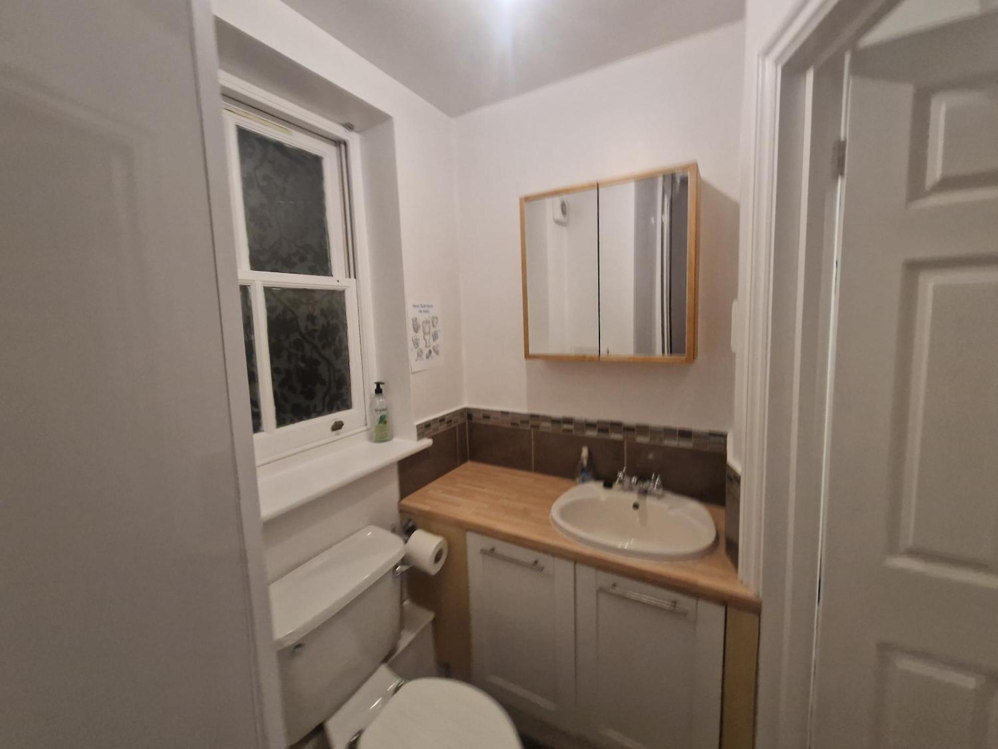 Brondesbury Arms Apartment London Exterior photo