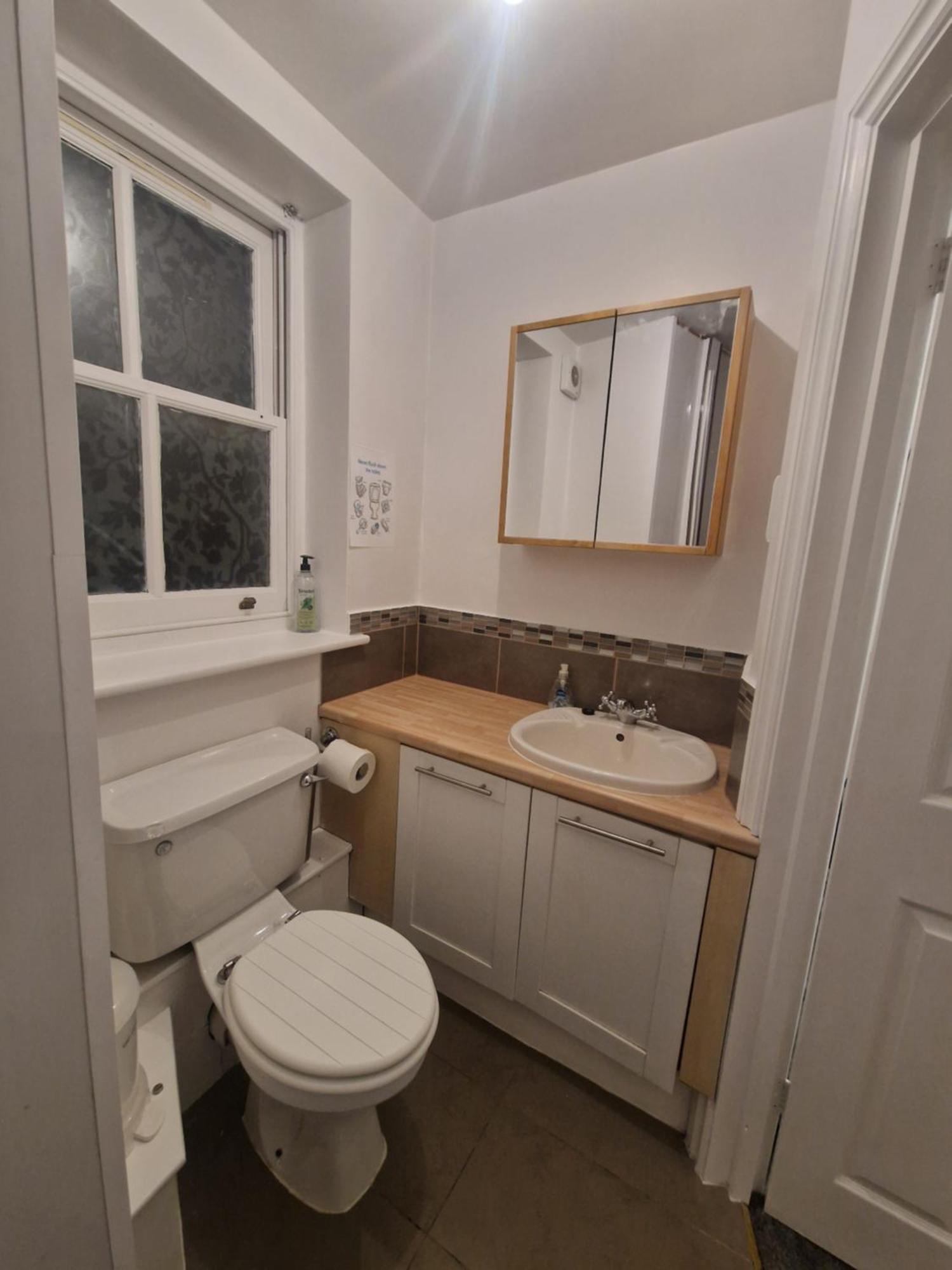 Brondesbury Arms Apartment London Exterior photo